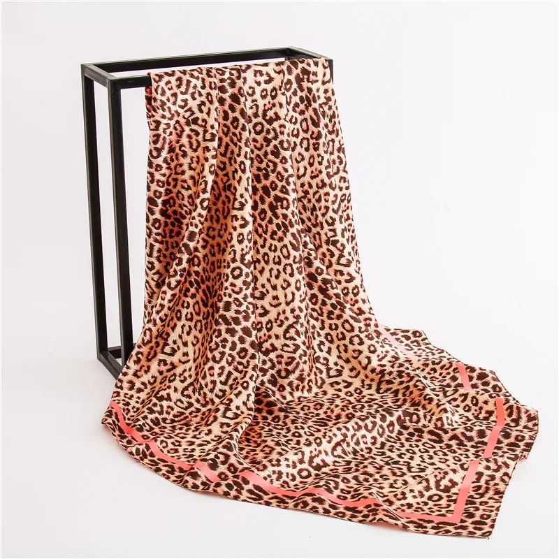 Modes Zīda Satīna Šalle Sievietēm Leopards Drukāt Foulard Hijab Luksusa Kvadrātveida Galvas Lakatu Biroja Dāma Kakla Šalles Galvas Apsējs
