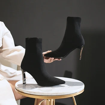 SEGGNICE Zeķes, Zābaki Sieviešu Modes 2020. Gadam augstpapēžu Kurpes Sexy Potītes Zābaciņi Melnā Slīdēšanas Plānas Papēžiem Kurpes Sieviete Dāmas Puses Boot