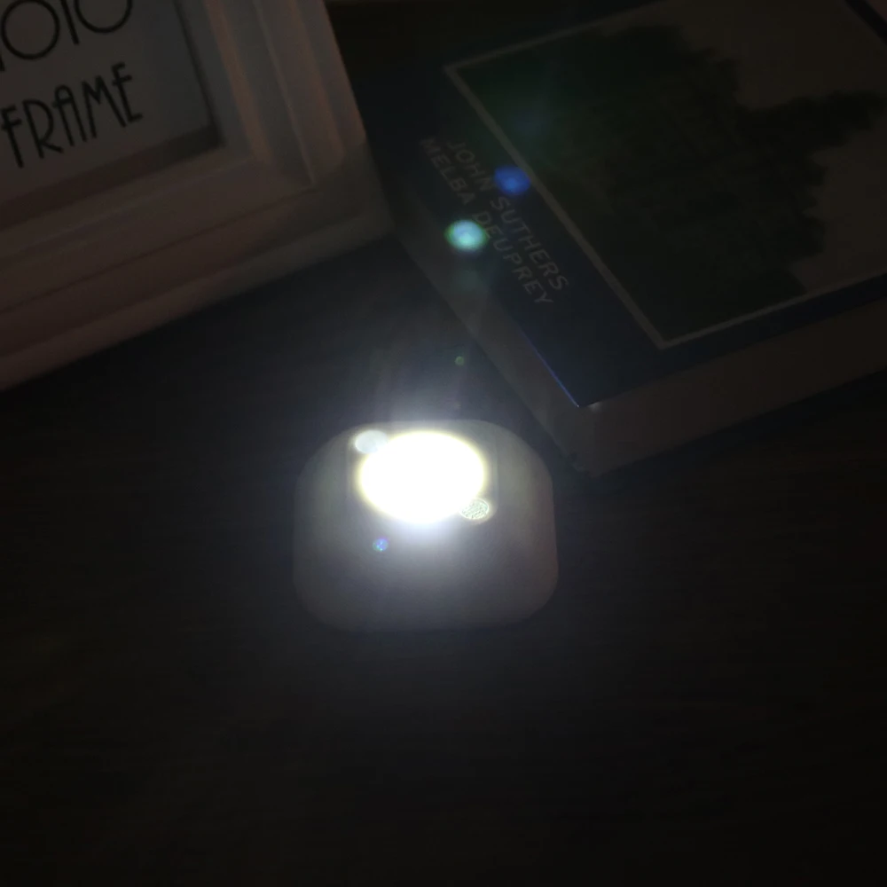 Mini LED Motion Bezvadu 4.5 V Nakts Gaismu Infrasarkano staru Kustības aktivizē Automātiskas Gaismas Griestu Nakts Gaisma Akumulatora Barošanu Lievenis