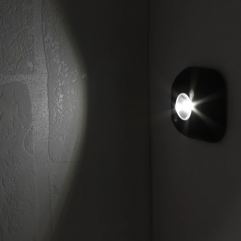 Mini LED Motion Bezvadu 4.5 V Nakts Gaismu Infrasarkano staru Kustības aktivizē Automātiskas Gaismas Griestu Nakts Gaisma Akumulatora Barošanu Lievenis