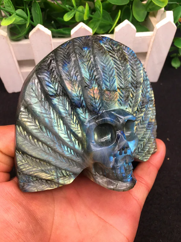 350g Dabas Roku Cirsts Multi-Krāsu Labradorīts Crystal Skull