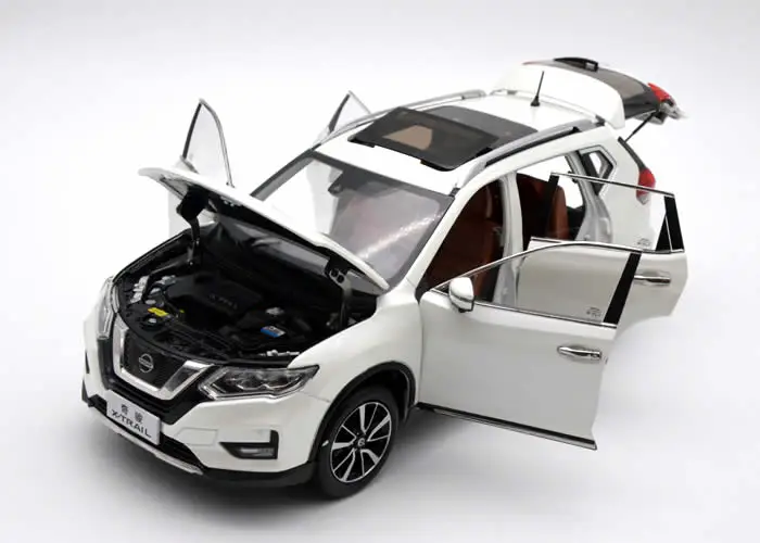 1:18 Lējumiem Modelis Nissan X-trail Negodīgi 2018 Balts SUV Sakausējuma Rotaļu Auto Miniatūras Kolekcija Dāvanas Karstā Pārdošanas Xtrail X Taka