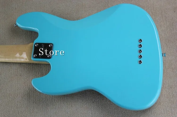 Augstākās kvalitātes FDJB-5018 debesis zilas krāsas cieto basswood ķermeņa balto plāksni 5 stīgas elektriskajām Jazz Bass , Bezmaksas piegāde