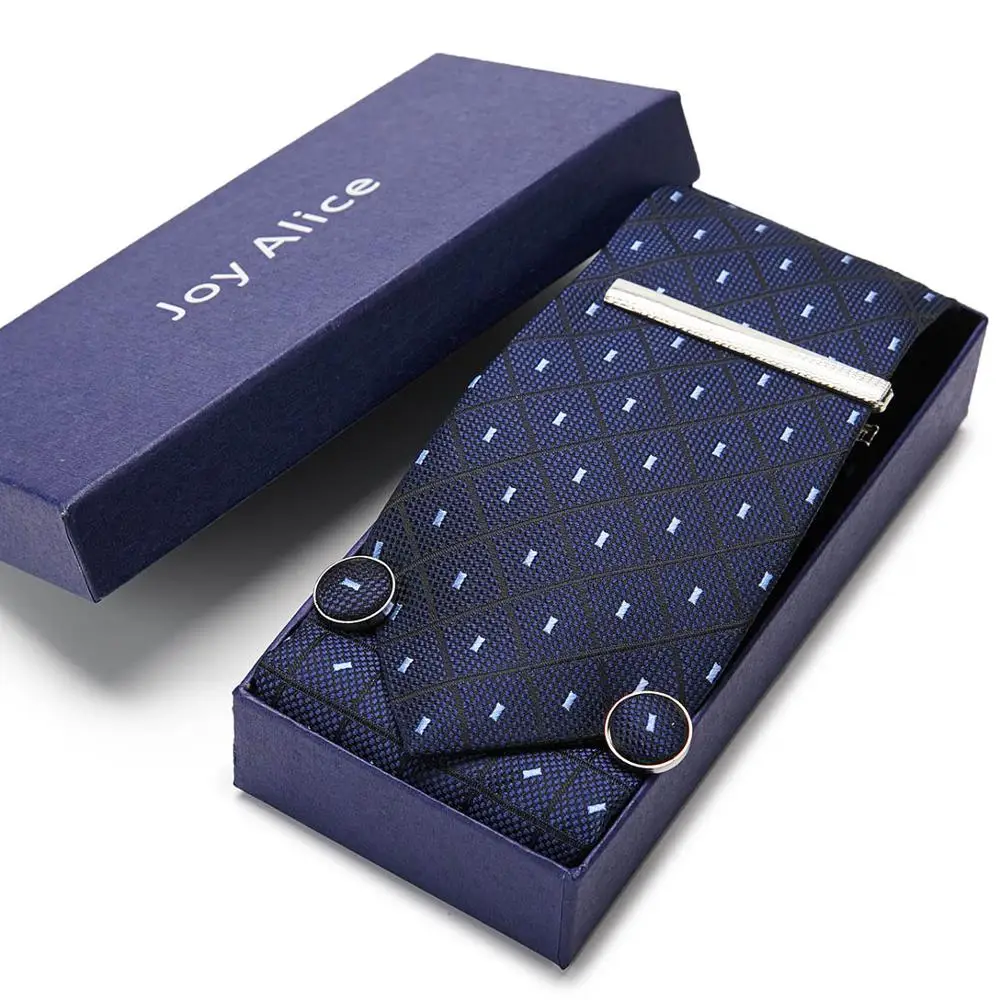 Dāvanu kaste iepakojumā vīriešu zīmolu luksusa zeķubikses kabatas laukumā, kāzu vīriešu kaklasaites zīda kaklasaiti, aproču pogas iestatīt tie klipi